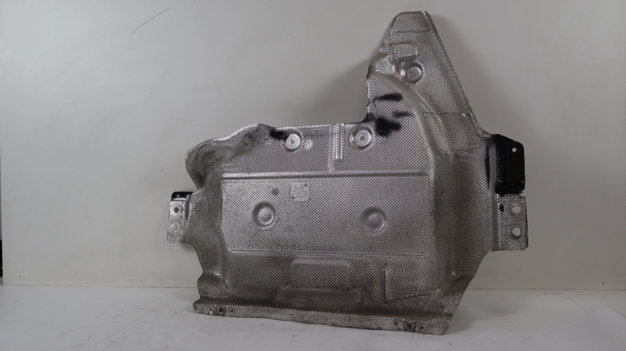 VOLVO V40 II 2.0 D2 OSŁONA TERMICZNA 31383883