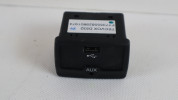 FIAT 500L GNIAZDO AUX 735558298