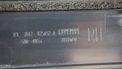 RANGE ROVER VELAR L560 LISTWA SZYBY CZOŁOWEJ PRAWA J8A2-025A52-A