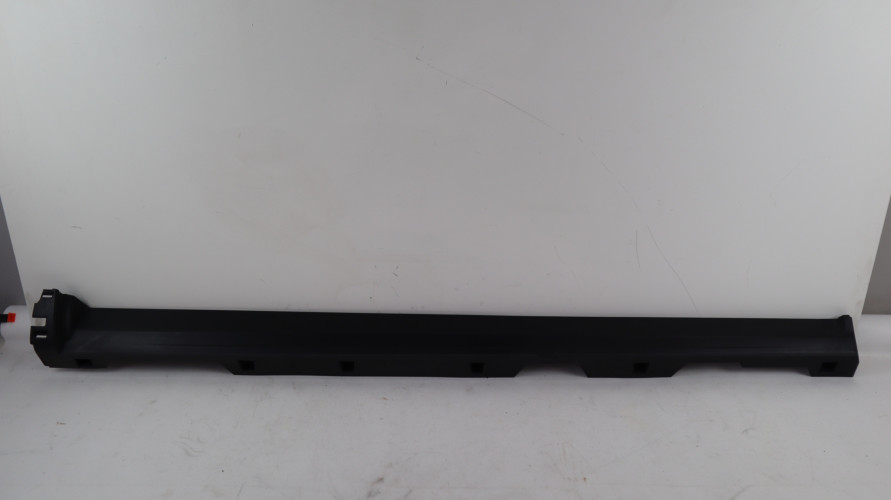 LAND ROVER DISCOVERY SPORT L550 LISTWA PROGOWA LEWA FK72-10155-AD