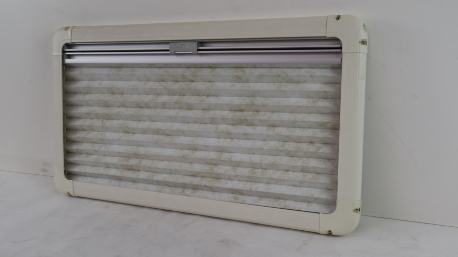 KAMPER PRZYCZEPA KEMPINGOWA MOSKITIERA ROLETA OKNA 77,5 CM X 37,5 CM