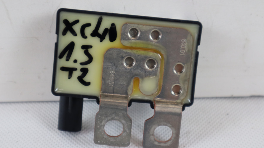 VOLVO XC40 1.5 T2 KLEMA 31473877