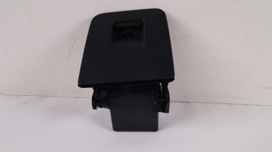 ALFA ROMEO STELVIO SCHOWEK KIEROWCY T0522872