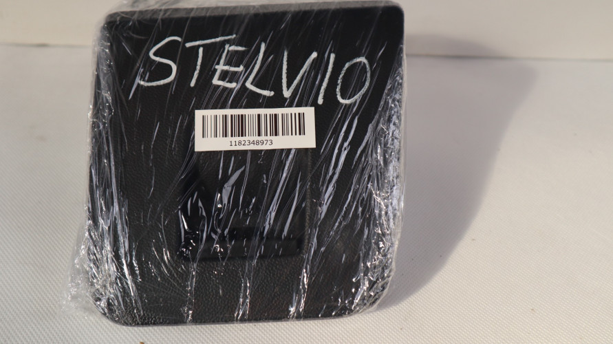 ALFA ROMEO STELVIO SCHOWEK KIEROWCY T0522872