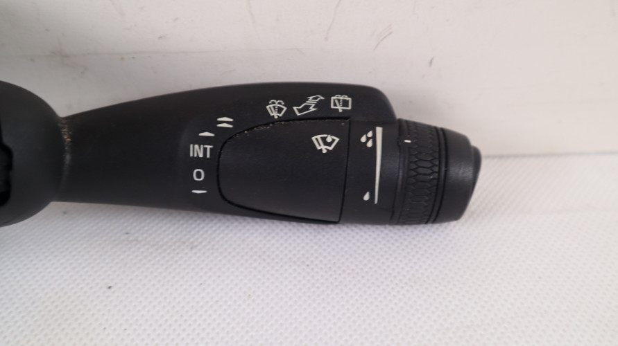 VOLVO XC40 PRZEŁĄCZNIK KIERUNKOWSKAZU MANETKA 31481373