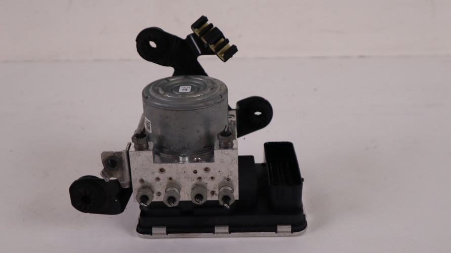 VOLVO V90 2.0 D4 POMPA ABS 31680101, 31680098