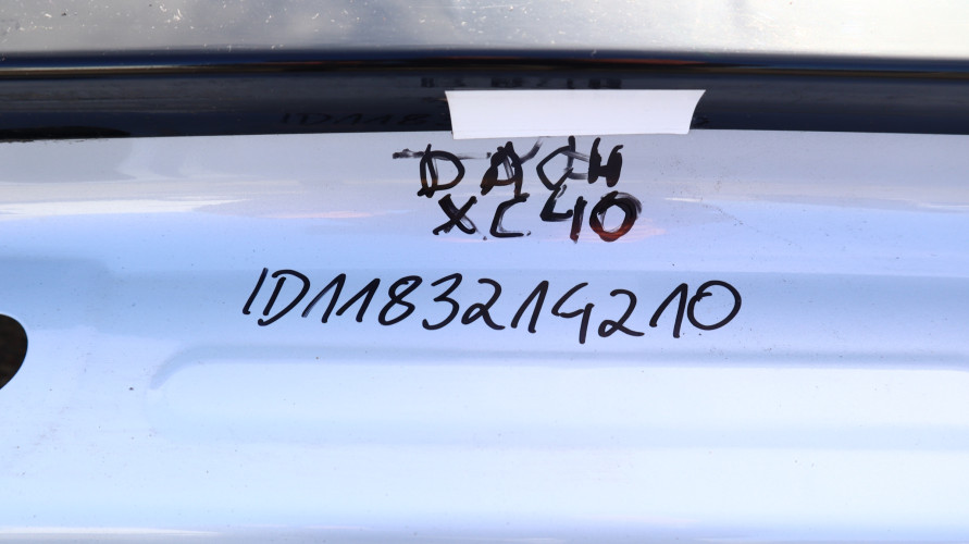 VOLVO XC40 DACH