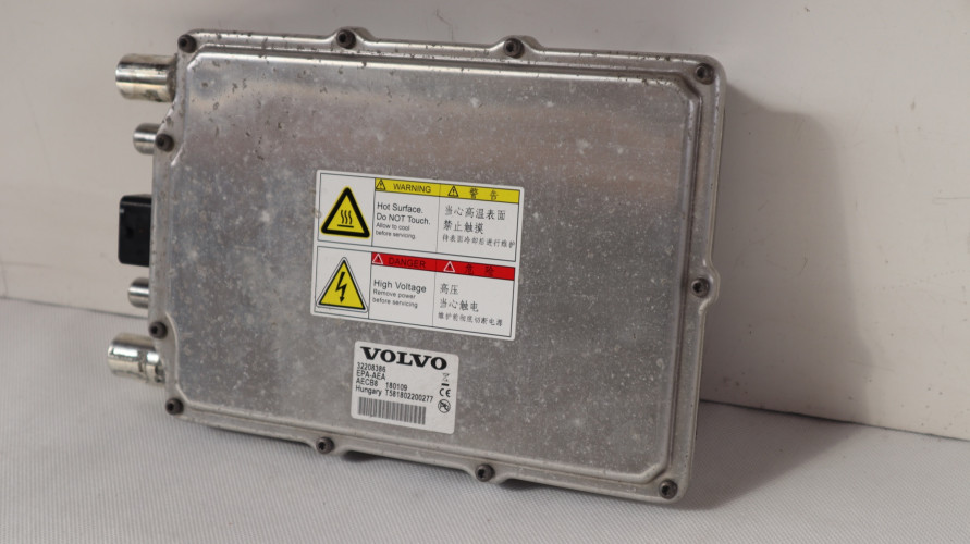 VOLVO XC90 II 2.0 T8 PLUG IN HYBRID INWERTER KONWERTER FALOWNIK ŁADOWARKA 32208386