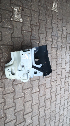 VOLVO XC90 II ĆWIARTKA PODŁUŻNICA LEWA PRZÓD 723-16