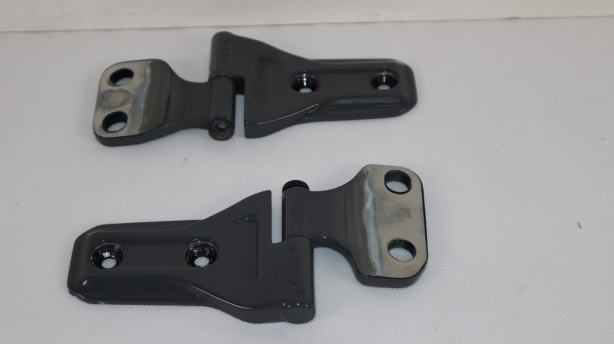 JEEP WRANGLER JL 18- ZAWIASY DRZWI LEWYCH PRZÓD PDN 68297679, 68297677