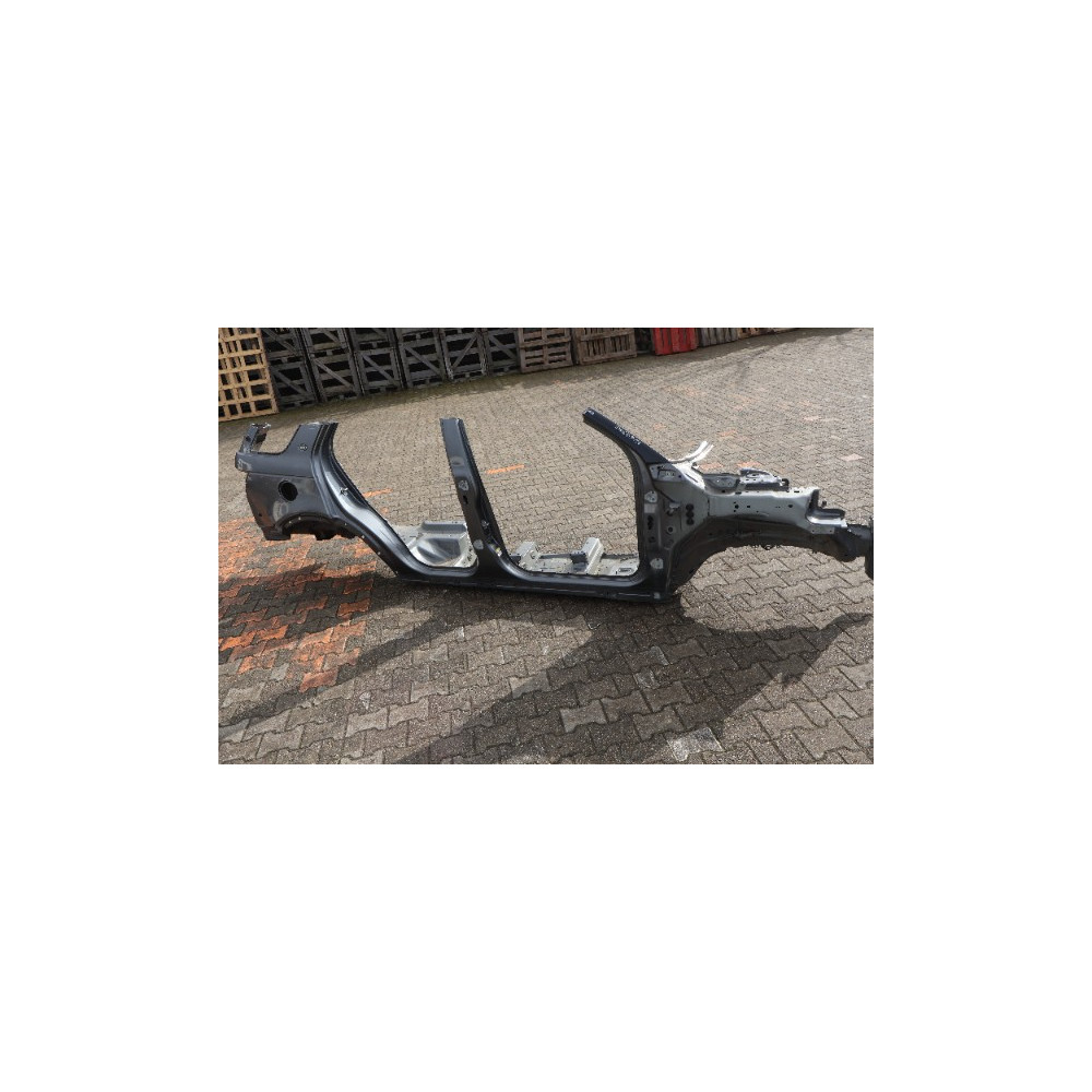 LAND ROVER DISCOVERY SPORT L550 ĆWIARTKA PRAWA PRZÓD LRC 873