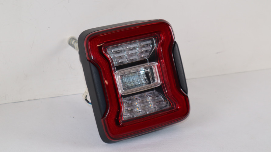 JEEP WRANGLER JL 18- LAMPA PRAWA TYŁ 68376496AA