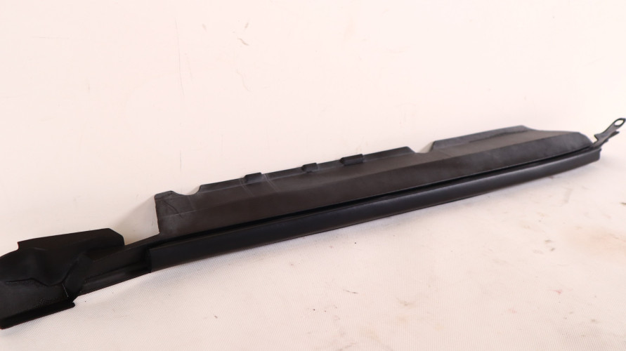 TOYOTA LAND CRUISER 200 OSŁONA PASA PRZEADNIEGO PRAWA 53805-60020