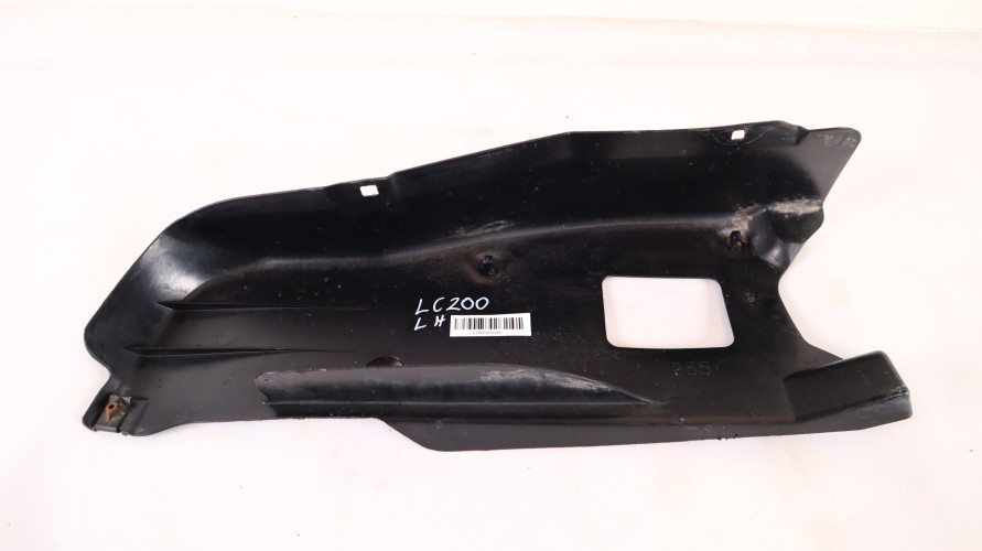 TOYOTA LAND CRUISER 200 OSŁONA TYLNEGO ZDERZAKA 58724-60010