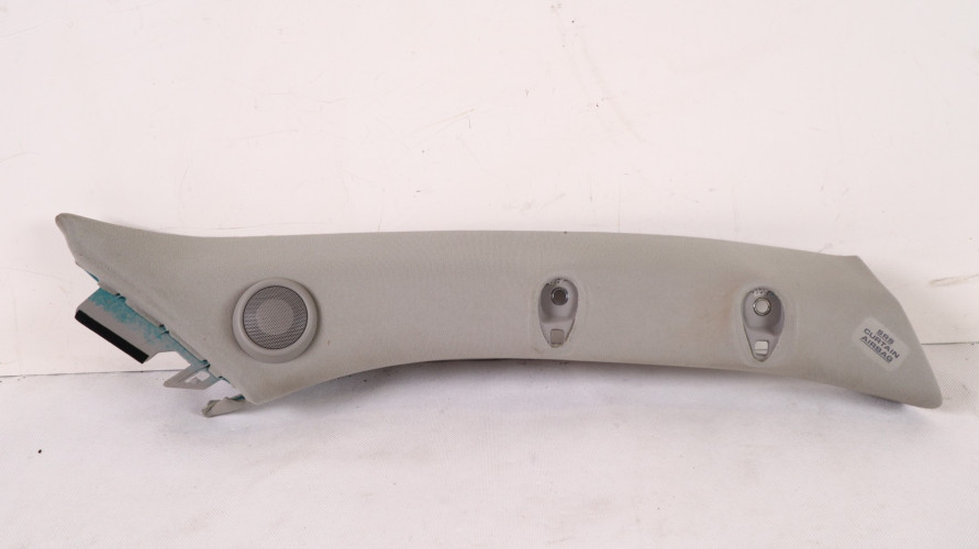 TOYOTA LAND CRUISER 200 OSŁONA SŁUPKA PRAWA PRZÓD 62210-60170