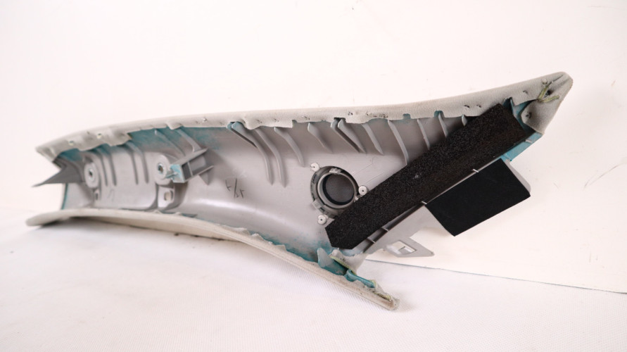 TOYOTA LAND CRUISER 200 OSŁONA SŁUPKA PRAWA PRZÓD 62210-60170