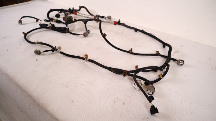 TOYOTA LAND CRUISER 200 WIĄZKA INSTALACJA ZAWIESZENIA KDSS