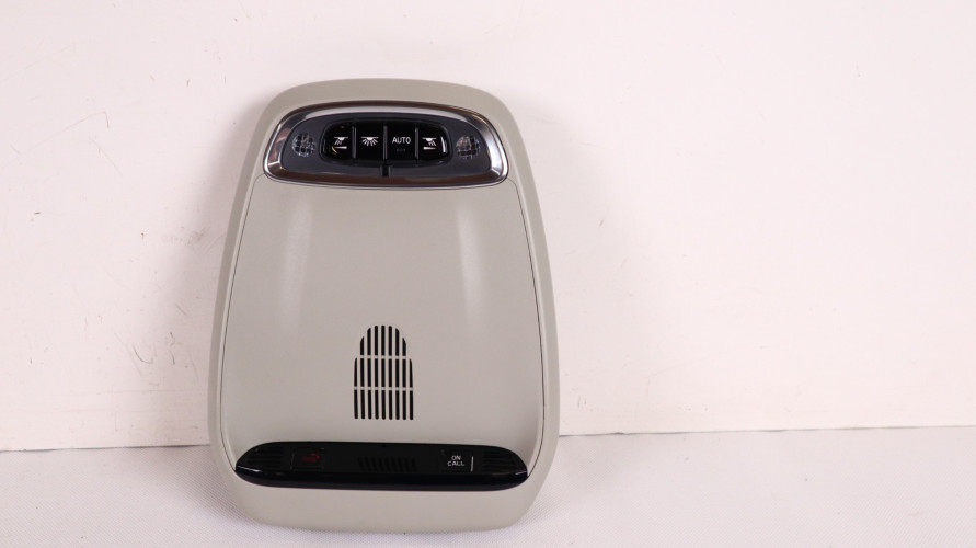VOLVO XC90 II LAMPKA PODSUFITKI 31479611, 31443745