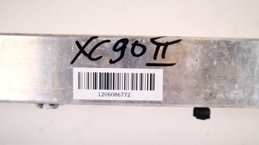 VOLVO XC90 II WZMOCNIENIE PASA PRZEDNIEGO 31425937