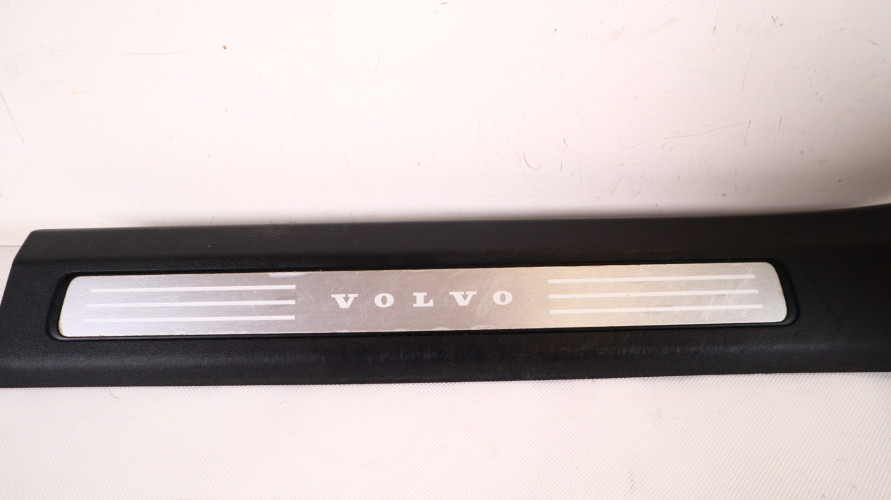 VOLVO XC90 II LISTWA NAKŁADKA PROGU PRAWA  31363649