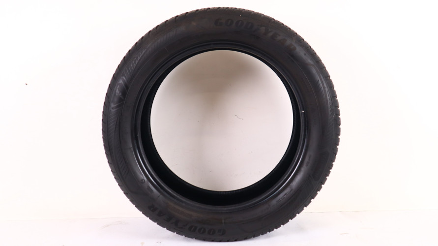 OPONA GOODYEAR VECTOR 235/55/19