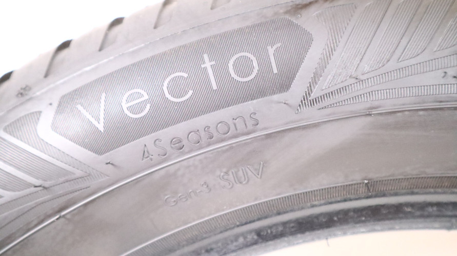 OPONA GOODYEAR VECTOR 235/55/19