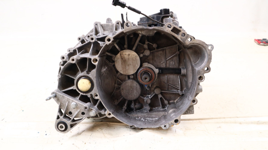 VOLVO V70 III 2.0 D3 SKRZYNIA BIEGÓW MANUALNA 1285121