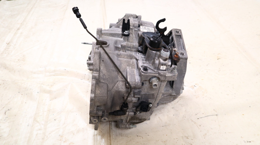 VOLVO V70 III 2.0 D3 SKRZYNIA BIEGÓW MANUALNA 1285121