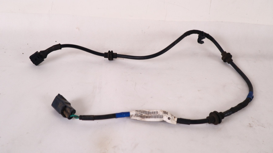 JEEP CHEROKEE KL 2.4 INSTALACJA HAMULCA RĘCZNEGO PRAWA TYŁ 68156768AE
