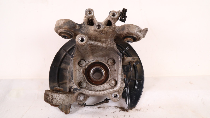 JEEP CHEROKEE KL 2.2 MTJ PIASTA ZWROTNICA PRAWA TYŁ