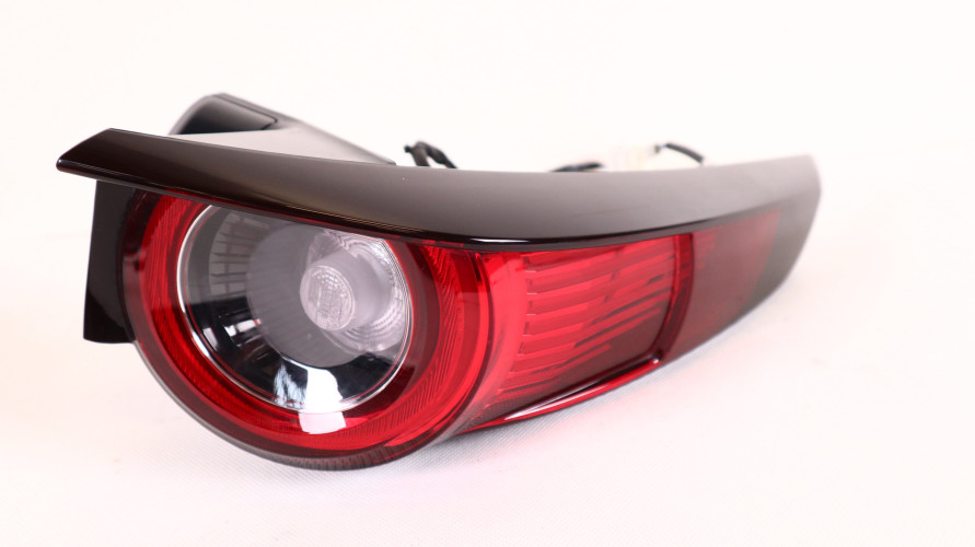 MAZDA CX-30 LAMPA PRAWA TYŁ RDM92400040