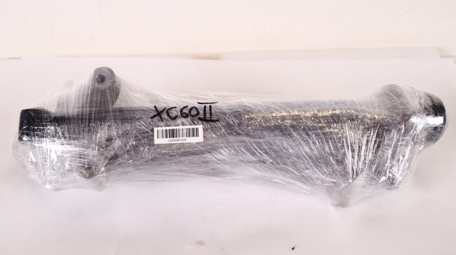 VOLVO XC60 II AMORTYZATORY TYŁ 32269390, 32269390