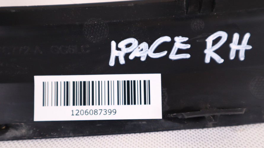 JAGUAR I-PACE X590 X590 LISTWA ZDERZAKA PRAWY TYŁ J9D3-17C772-A