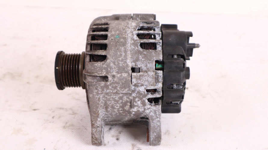 DACIA SANDERO II 0.9 TCE ALTERNATOR 2612719A