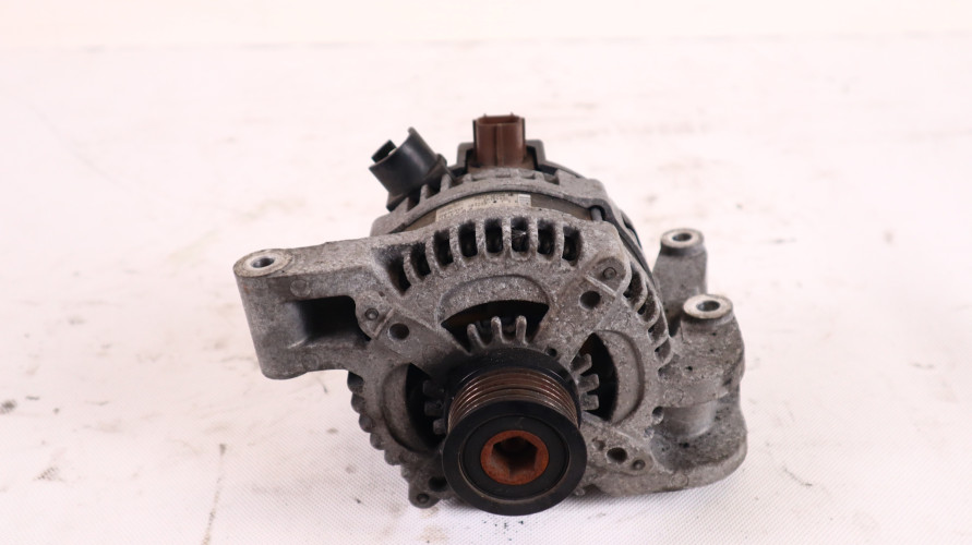 VOLVO V50 1.8 16V ALTERNATOR 3M5T-10300-NC
