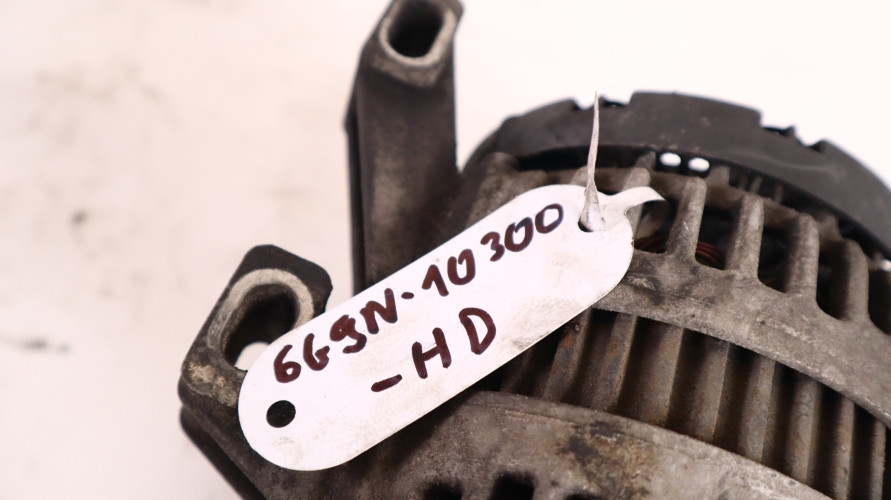 VOLVO V70 ALTERNATOR 6G9N-10300-HD