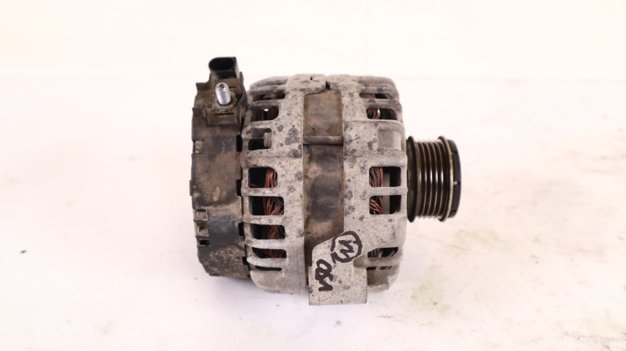 VOLVO V50 2.4 D5 ALTERNATOR 31288879