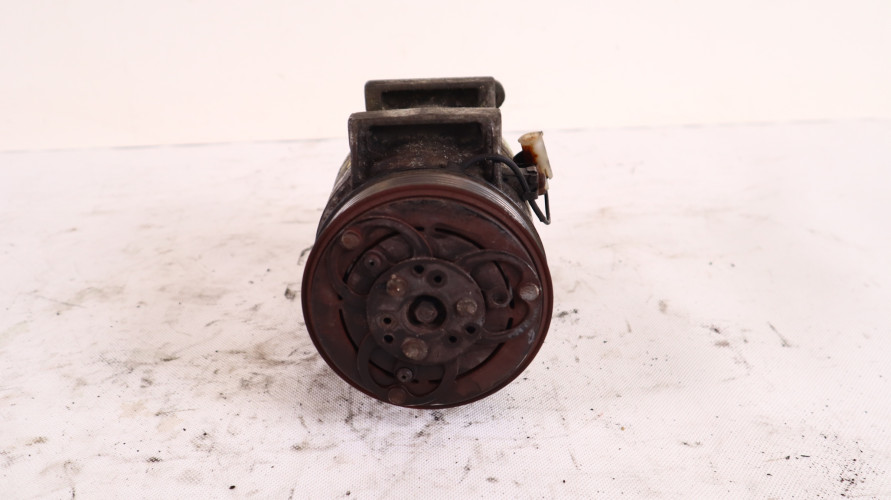 VOLVO V70 SPRĘŻARKA KLIMATYZACJI 30665339