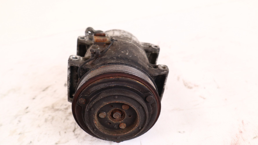 VOLVO XC90 I 2.4 D5 SPRĘŻARKA KLIMATYZCJI 30742206