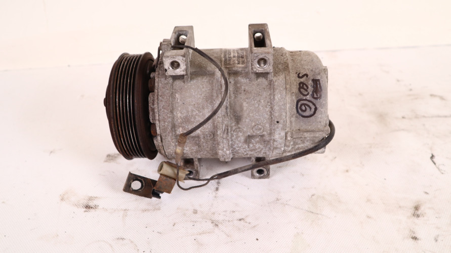 VOLVO S60 2.4T KOMPRESOR KLIMATYZACJI B5244T3