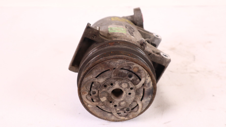 VOLVO V50 2.4 D5 SPRĘŻARKA KLIMATYZACJI 31308257