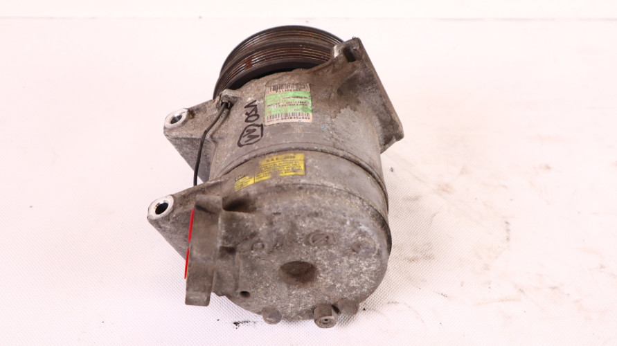 VOLVO V50 2.4 D5 SPRĘŻARKA KLIMATYZACJI 31308257