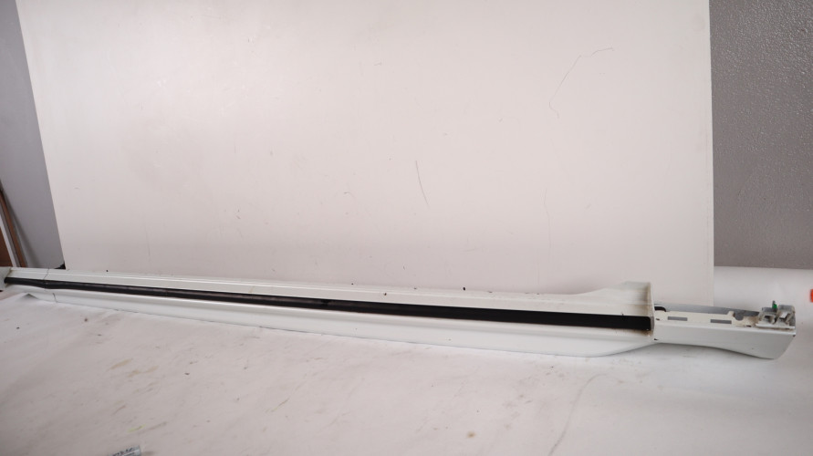 VOLVO XC90 II LISTWA PROGOWA PRAWA  31395884
