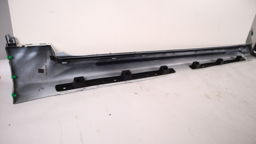 VOLVO XC90 II LISTWA PROGOWA PRAWA  31395884