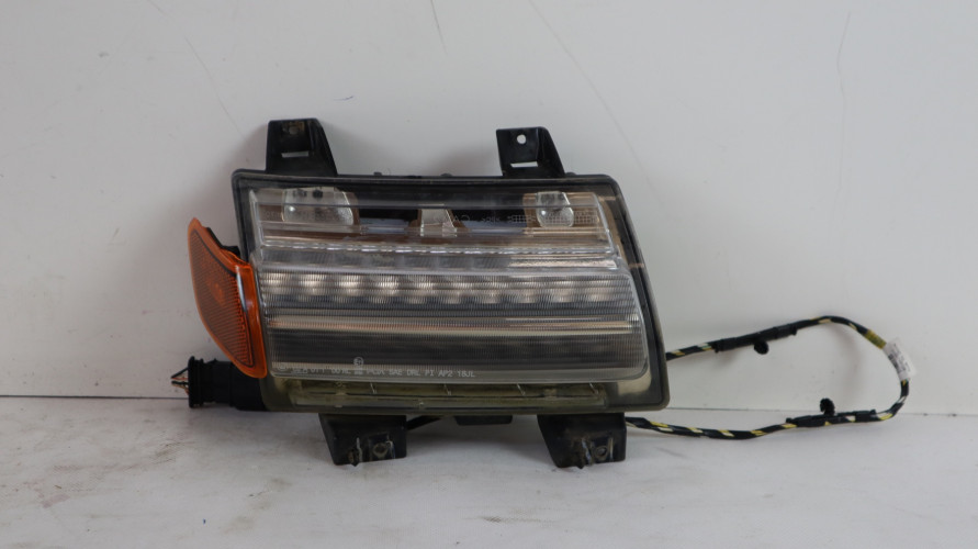 JEEP WRANGLER JL 18- HALOGEN LAMPA DRL PRAWA