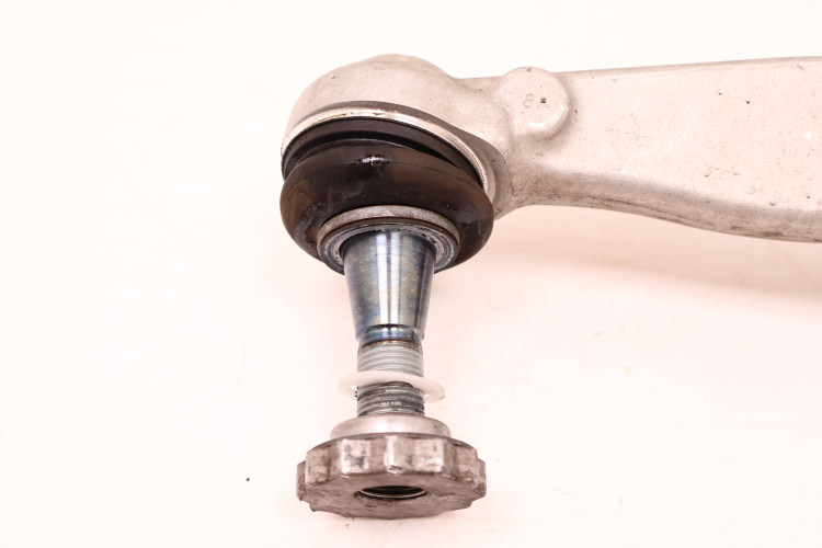 MERCEDES-BENZ CLE A236 300 4MATIC WAHACZ PRAWY PRZÓD A2143331000