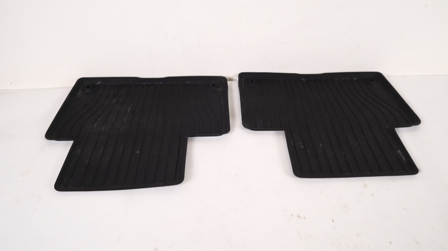 VOLVO XC90 II DYWANIKI GUMOWE TYŁ 32261601, 32261602