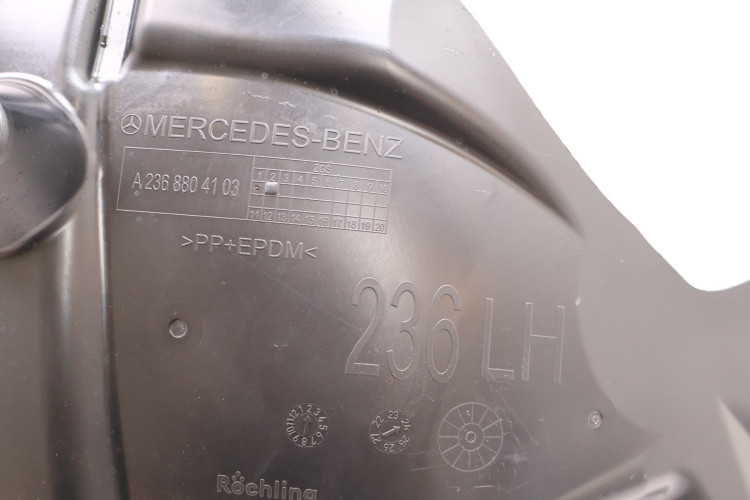 MERCEDES-BENZ CLE A236 NADKOLE LEWE PRZÓD A2368804103