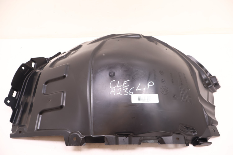 MERCEDES-BENZ CLE A236 NADKOLE LEWE PRZÓD A2366910100