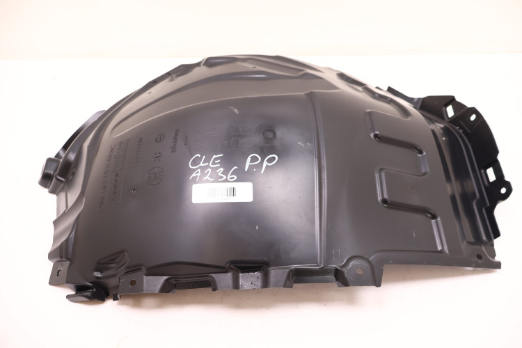 MERCEDES-BENZ CLE A236 NADKOLE PRAWE PRZÓD A2366910200